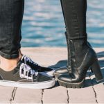 can women wear men's shoes