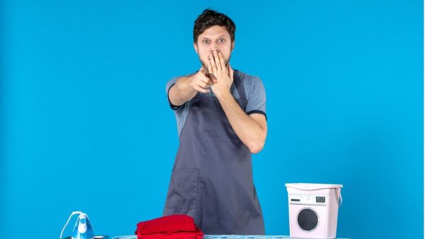 how to get odor out of clothes